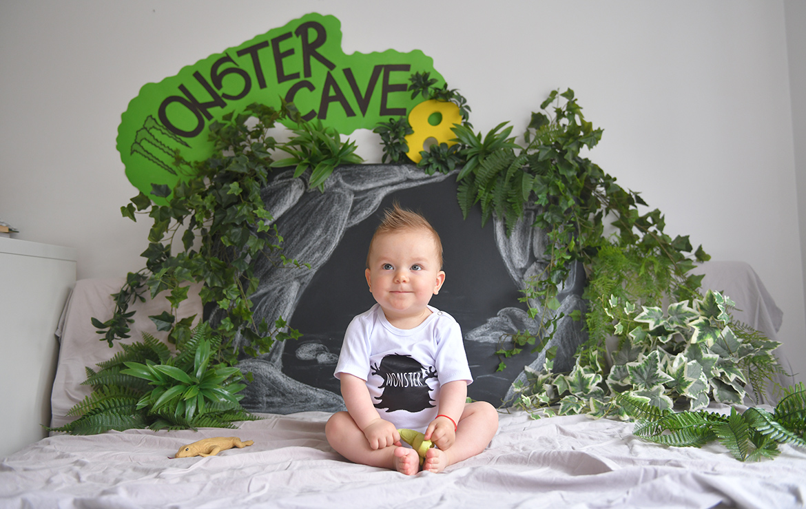 Fotograf za bebe, profesionalno fotografisanje novorodjencadi uz fotosesn na razlicitim lokacijama.