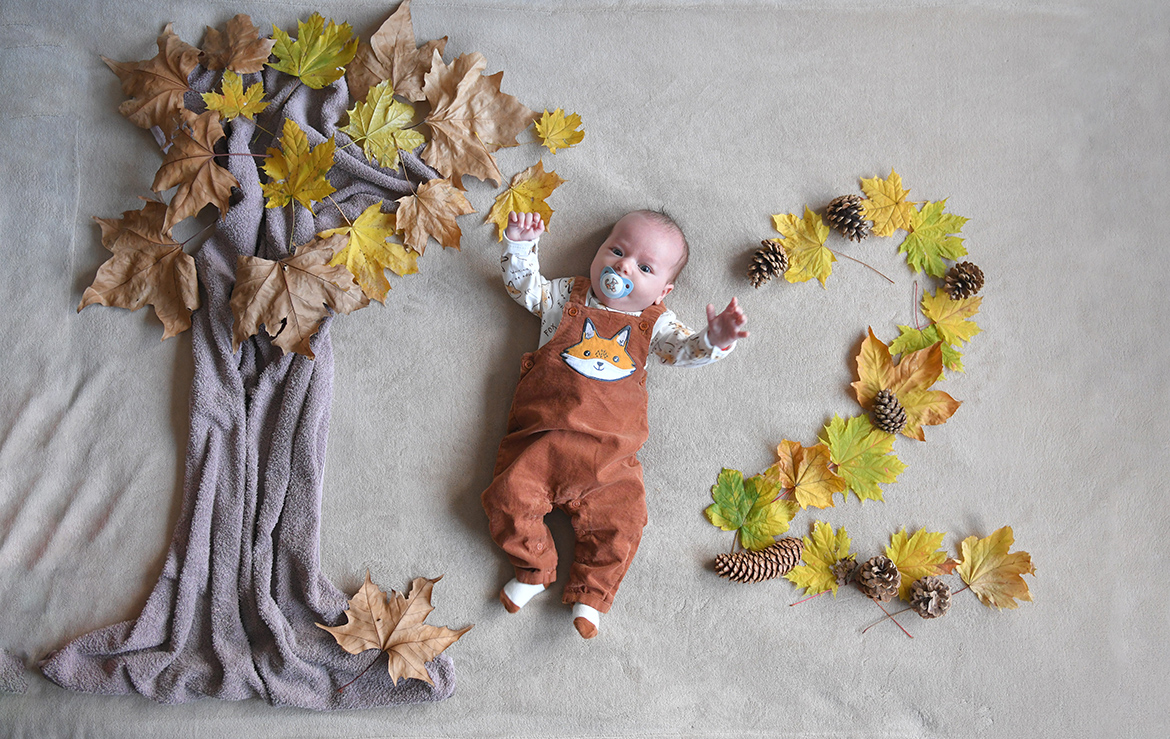 Fotograf za bebe, profesionalno fotografisanje novorodjencadi uz fotosesn na razlicitim lokacijama.